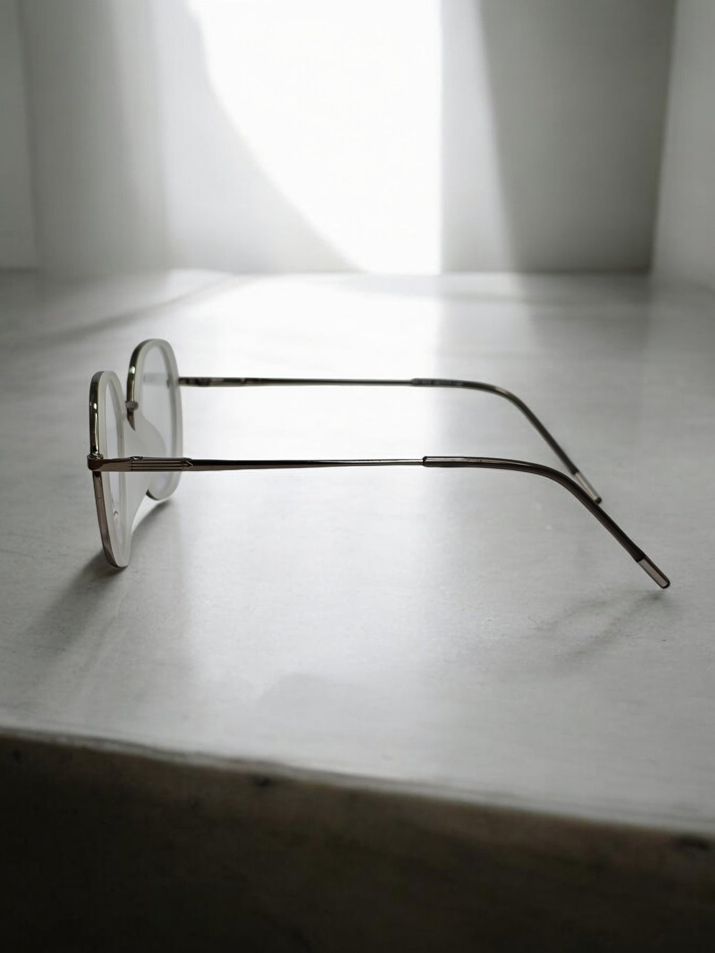 YOGYA METAL ROUND FRAME 941803