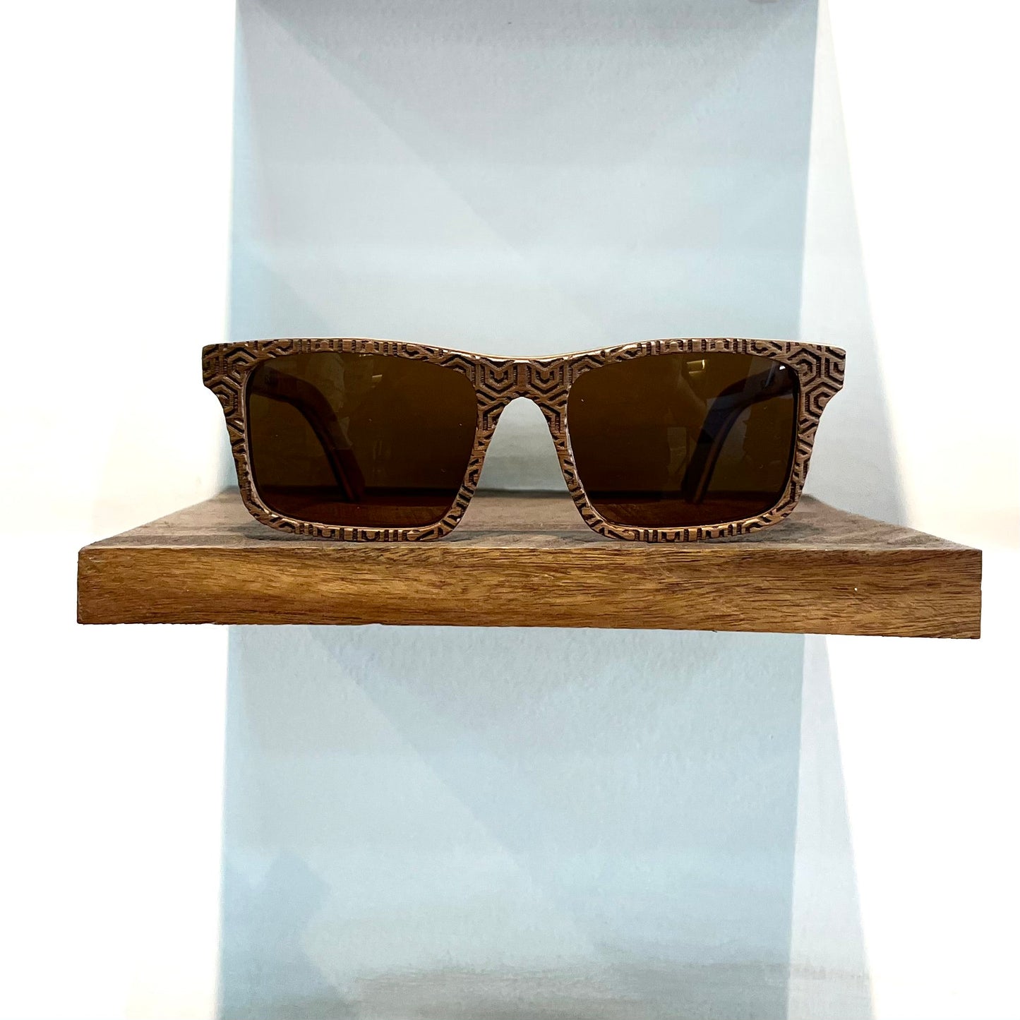YOGYA WOOD SUNGLASSES WITH TEXTURE