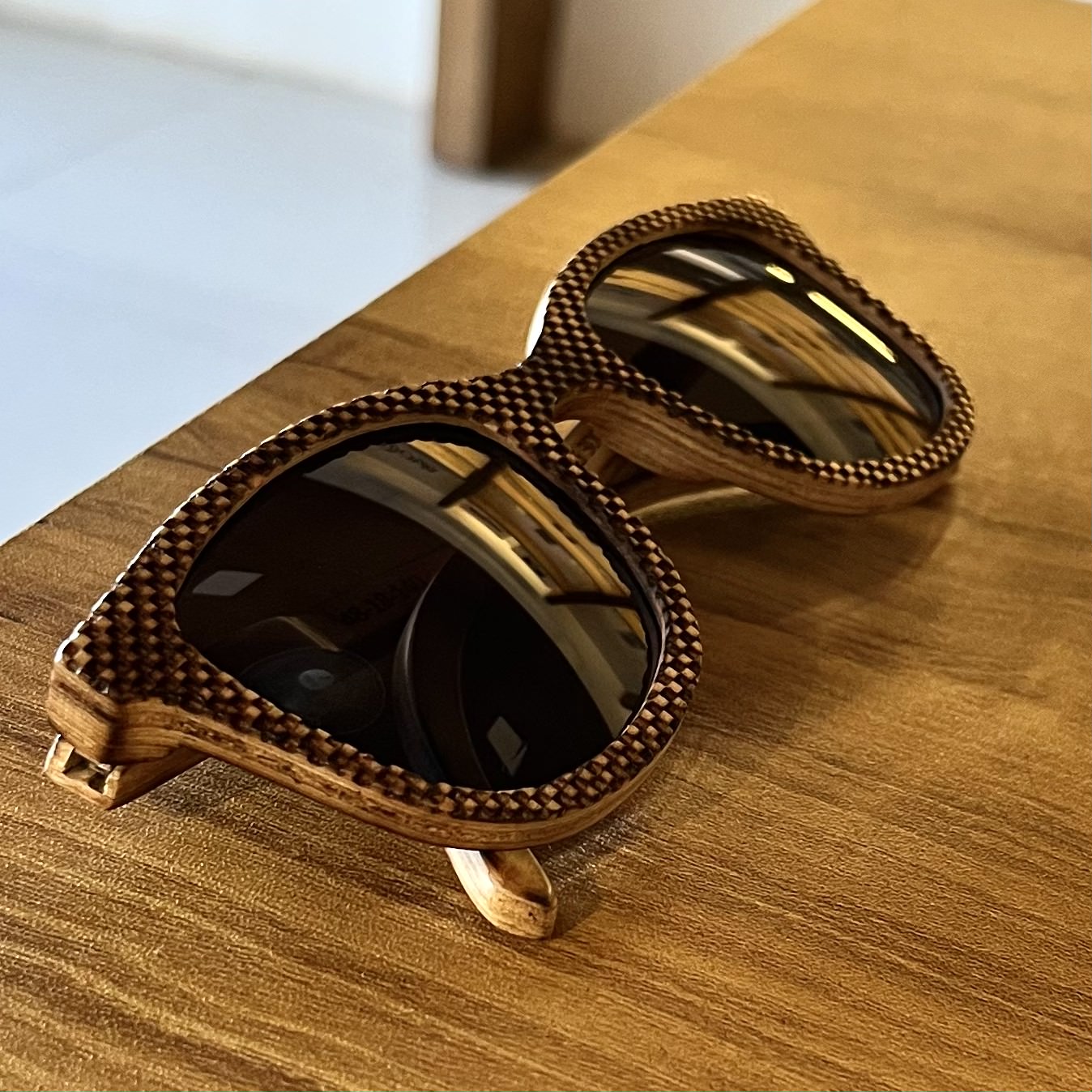YOGYA WOOD SMOKED SUNGLASSES
