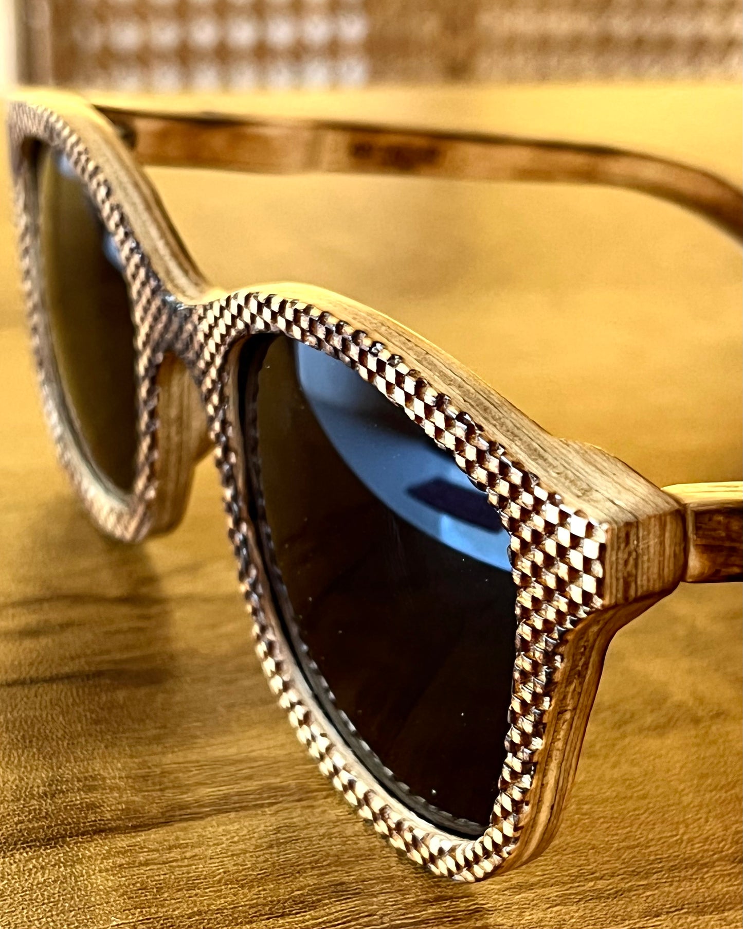 YOGYA WOOD SMOKED SUNGLASSES